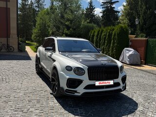 2018 Bentley Bentayga I, белый, 21500000 рублей, вид 4