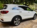 2019 Kia Sorento III Prime Рестайлинг, белый, 3500000 рублей - вид 4