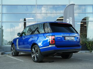 2018 Land Rover Range Rover IV Рестайлинг, синий, 5800000 рублей, вид 4
