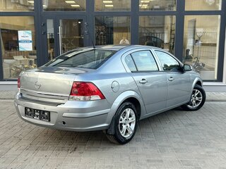2012 Opel Astra H Рестайлинг, серый, 580000 рублей, вид 4