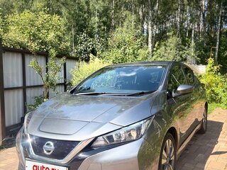2017 Nissan Leaf II (ZE1), серый, 1480000 рублей, вид 1