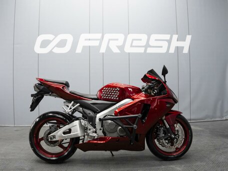 2003 Honda CBR 600RR, красный, 590000 рублей, вид 4