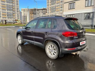 2015 Volkswagen Tiguan I Рестайлинг, серый, 1400000 рублей, вид 4
