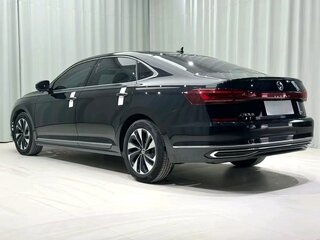 2023 Volkswagen Passat B8 Рестайлинг, чёрный, 2170000 рублей, вид 4