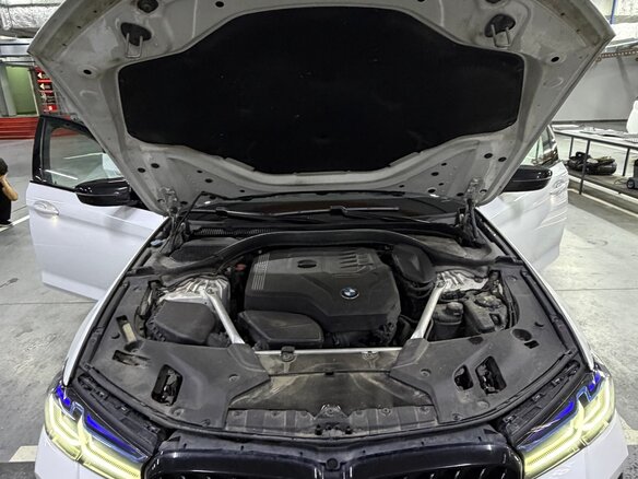 2020 BMW 5 серии 530i xDrive VII (G30/G31/G38) Рестайлинг, белый - вид 35