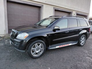 2009 Mercedes-Benz GL-Класс 320 I (X164), чёрный, 1400000 рублей, вид 1
