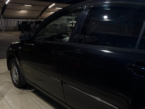2011 Vortex Estina I, чёрный, 330000 рублей - вид 7
