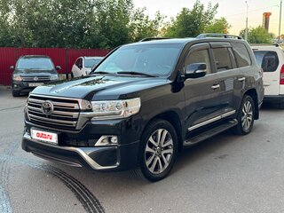 2016 Toyota Land Cruiser 200 Series Рестайлинг 2, чёрный, 6500000 рублей, вид 1