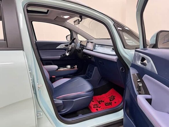 2023 Geely Geometry E 39.4 kWh, голубой - вид 12