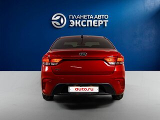 2018 Kia Rio IV, красный, 1000000 рублей, вид 3