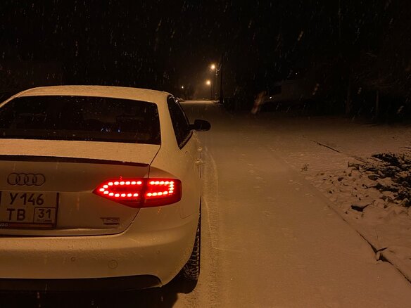2010 Audi A4 IV (B8), белый, 999000 рублей - вид 6