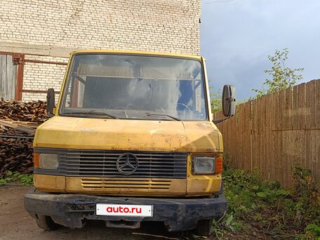 1992 Mercedes-Benz T2, жёлтый, 200000 рублей, вид 5