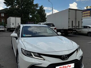 2021 Toyota Camry VIII (XV70) Рестайлинг, белый, 2250000 рублей, вид 4