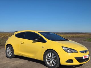 2012 Opel Astra GTC J Рестайлинг, жёлтый, 970000 рублей, вид 3