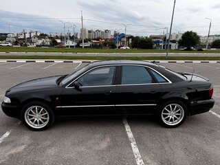 1998 Audi S8 I (D2), чёрный, 900000 рублей, вид 1