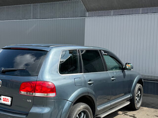 2004 Volkswagen Touareg I, серый, 650000 рублей, вид 2