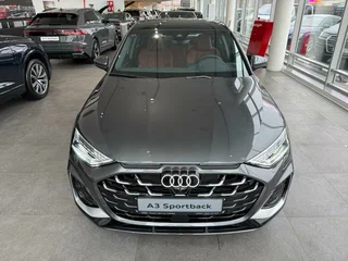 2025 Audi A3 Sportback 35 TFSI IV (8Y) Рестайлинг, серый, 4500000 рублей, вид 4