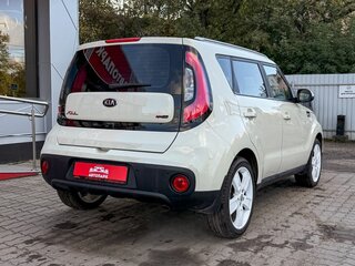 2018 Kia Soul II Рестайлинг, бежевый, 1570000 рублей, вид 3