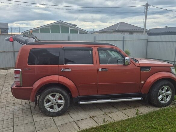 2008 Dodge Nitro, оранжевый - вид 2