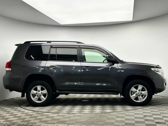 2010 Toyota Land Cruiser 200 Series, серый, 2361000 рублей - вид 7