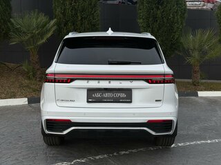 2026 Geely Monjaro I Рестайлинг, белый, 4954990 рублей, вид 4