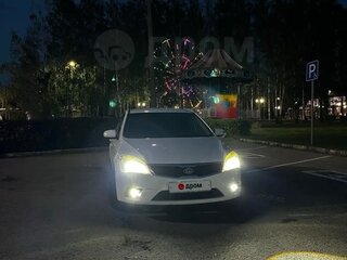 2011 Kia Ceed I Рестайлинг, белый, 650000 рублей, вид 5