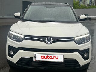 2019 SsangYong Tivoli I Рестайлинг, белый, 2000000 рублей, вид 2
