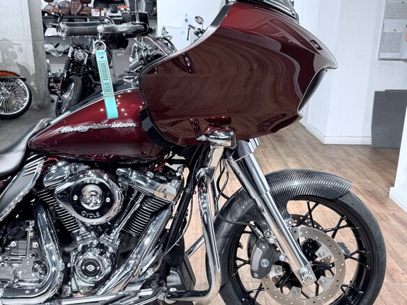 2018 Harley-Davidson Road Glide, пурпурный, 1899000 рублей - вид 29