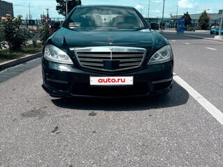 2007 Mercedes-Benz S-Класс 550 Long V (W221), чёрный, 990000 рублей, вид 2