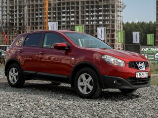 2010 Nissan Qashqai I Рестайлинг, красный, 899000 рублей, вид 4