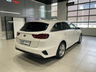 2021 Kia Ceed III, белый, 1319000 рублей, вид 4