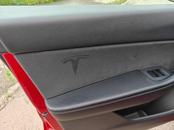 2021 Tesla Model Y Long Range I, красный, 3700000 рублей - вид 20