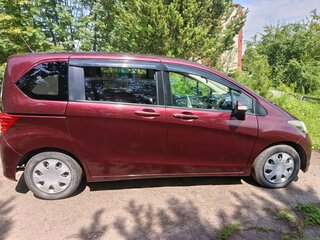 2010 Honda Freed I, красный, 1000000 рублей, вид 5