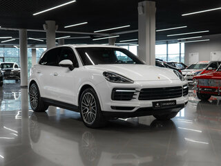 2019 Porsche Cayenne III, белый, 5580000 рублей, вид 2