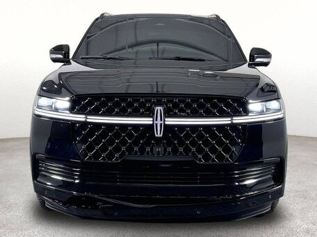 Lincoln Navigator V