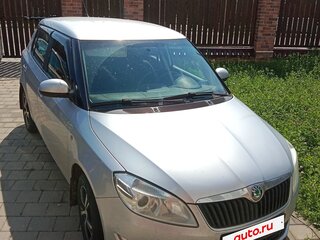 2012 Skoda Fabia II Рестайлинг, серый, 385000 рублей, вид 1