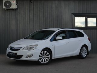 2011 Opel Astra J, белый, 739999 рублей, вид 1