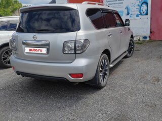 2010 Nissan Patrol VI (Y62), серебристый, 1700000 рублей, вид 4
