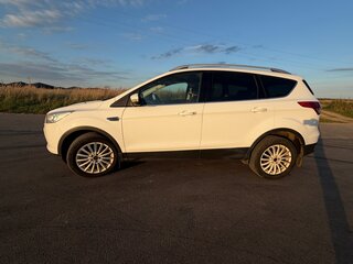 2013 Ford Kuga II, белый, 1200000 рублей, вид 4