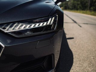 2021 Audi A7 45 TFSI II (4K), серый, 4999999 рублей, вид 2