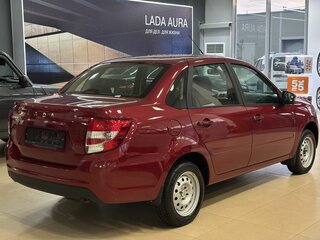 2026 Lada (ВАЗ) Granta I Рестайлинг, красный, 1088000 рублей, вид 5