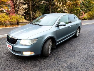 2011 Skoda Superb DSG II, серый, 825000 рублей, вид 2