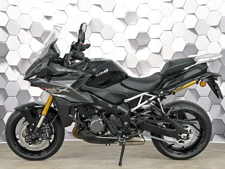 2025 Suzuki GSX-S 1000GX, чёрный, 1659000 рублей, вид 4