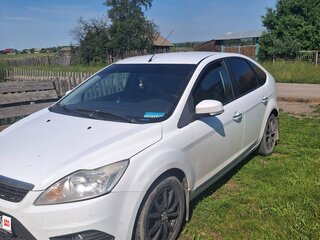 2010 Ford Focus II Рестайлинг, белый, 710000 рублей, вид 1