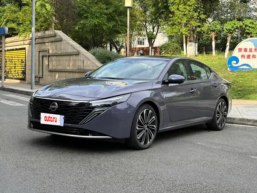 Открыть фотографии: Nissan Teana IV (L34)