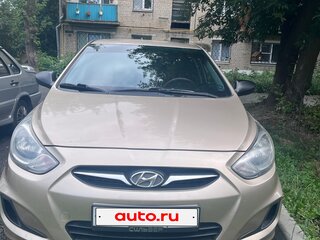2011 Hyundai Solaris I, бежевый, 700000 рублей, вид 1