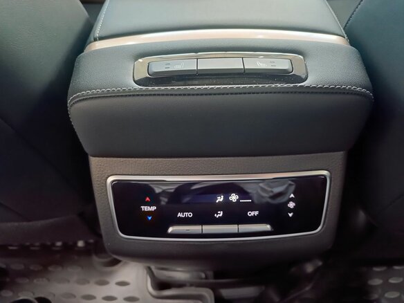 2025 Changan CS95 I Рестайлинг 2, чёрный, 4929900 рублей - вид 32