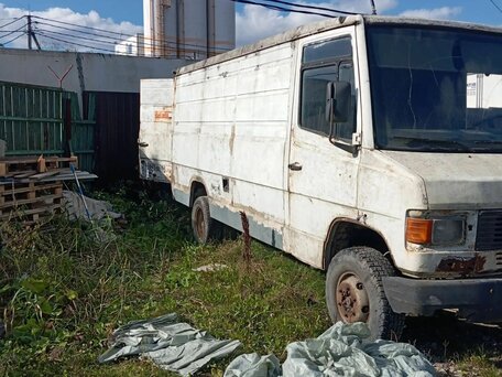 1992 Mercedes-Benz T2, белый, 450000 рублей, вид 2