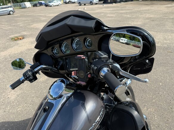 2014 Harley-Davidson Electra Glide, чёрный, 1070000 рублей - вид 10