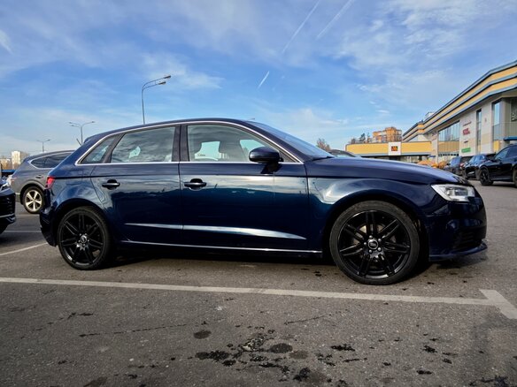 2016 Audi A3 III (8V) Рестайлинг, синий, 1520000 рублей - вид 4